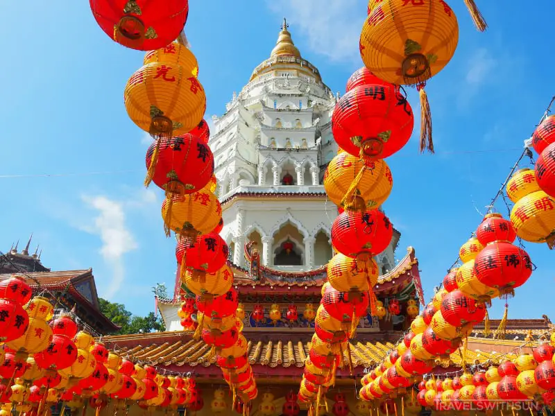 The Pagoda Of Ten Thousand Buddhas At Kek Lok Si